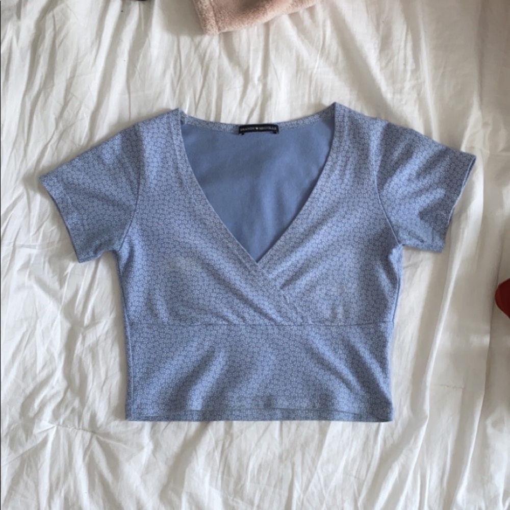 brandy melville rare flora amara